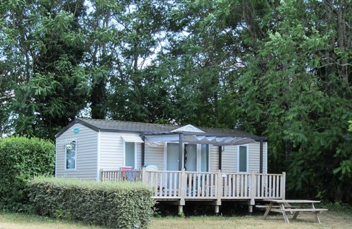 Ingrandes House | Camping Le Petit Trianon - Mobil Home Premium 3 Pièces 5 Personnes