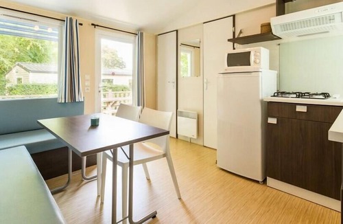 Ingrandes House | Camping Le Petit Trianon - Mobil Home Premium 3 Pièces 5 Personnes