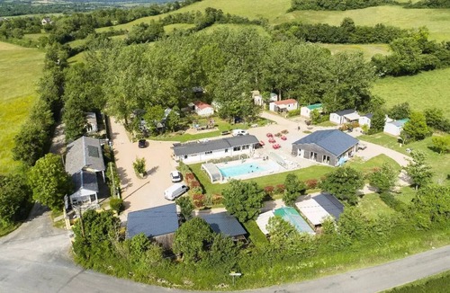 Recoules-Previnquieres Ski Chalet | Camping Le Plô * - Mini Chalet Olga 2 Rooms 5 People
