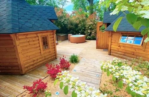 Saint-Leu-dEsserent House | Camping Le Pré des Moines* - Wooden Star Bubble 1 Piece 2 People