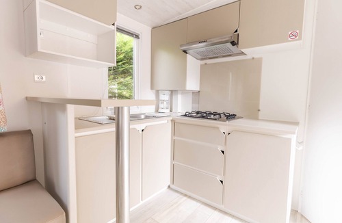 Royan RV Rental | Camping Les Chèvrefeuilles