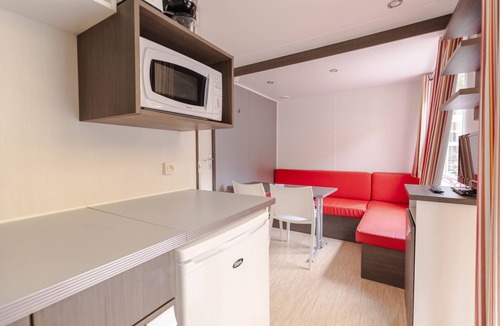 Royan RV Rental | Camping Les Chèvrefeuilles