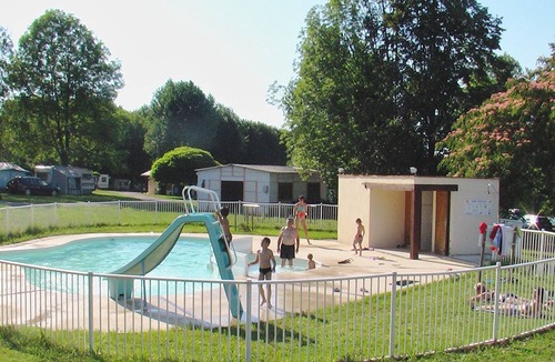 Capvern RV Rental | Camping les Craoues