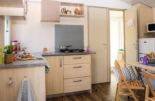 Ivry-la-Bataille House | Camping les Fontaines *** - Classic Mobile Home 3 rooms 6 people
