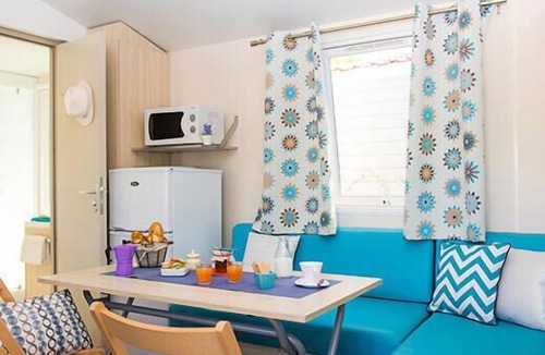 Ivry-la-Bataille House | Camping les Fontaines *** - Classic Mobile Home 3 rooms 6 people