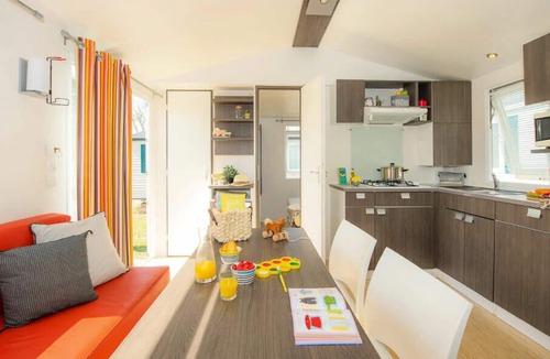 Ivry-la-Bataille House | Camping les Fontaines *** - Classic Mobile Home 4 rooms 6 people