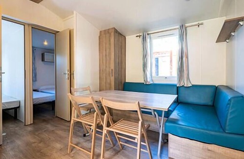 Ivry-la-Bataille House | Camping les Fontaines *** - Cozy Mobile Home 4 rooms 6 people