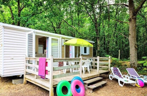 Saint-Hilaire-de-Riez House | Camping Les Biches ***** - Mobil Home Comfort 3 Rooms 4/5 People