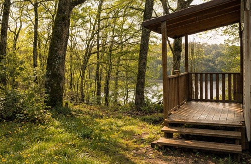 Pont-de-Salars RV Rental | Camping Les Terrasses du Lac - Aveyron