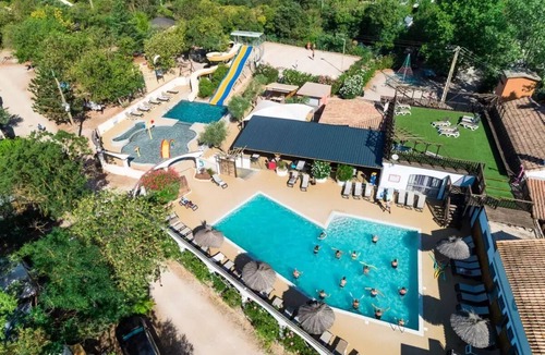 Canet Ski Chalet | Camping maeva Club Les Rivières * - Luxury Premium 3-Room Chalet for 5 People with Air Conditioning + TV