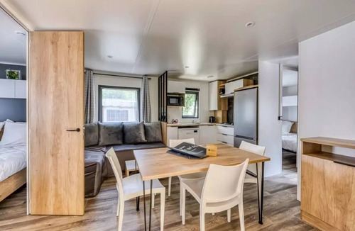 Saint-Paul-en-Born House | Camping maeva Escapades La Clairière * - Premium Mobile Home 4 Rooms 6 People Air Conditioned + TV