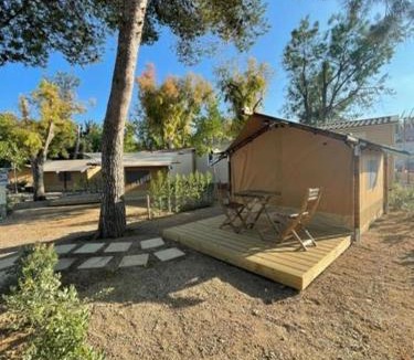 Torredembarra Other | Camping Miramar Playa - camas individuales