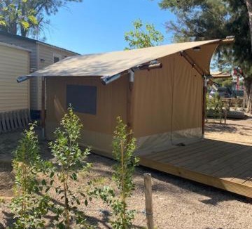 Torredembarra Other | Camping Miramar Playa - camas individuales
