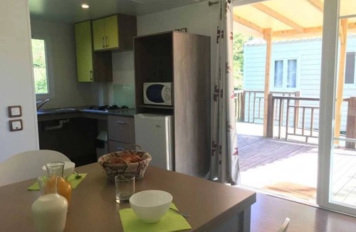 Montjoie-en-Couserans House | Camping - Piscine - ccbaieg