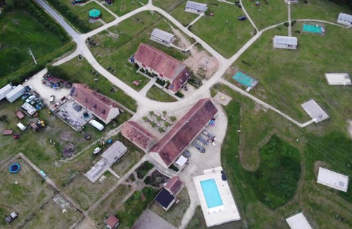Lignac Ski Chalet | Camping Parc de la Brenne - Camper bungalow