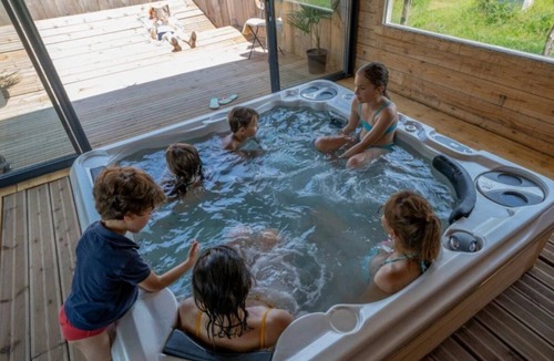 Chassenard House | Camping - Piscine - eecedf