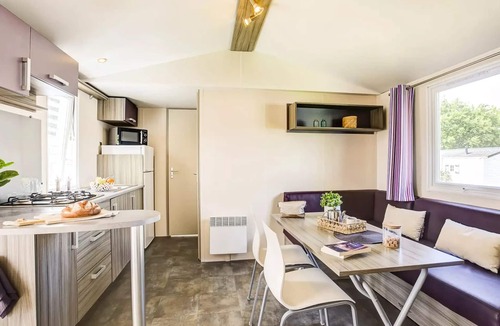 Landevieille House | Camping Romanée L'Evasion * - Comfort Mobile Home 3 Rooms 4 People + TV