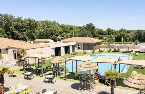 Landevieille House | Camping Romanée L'Evasion* - Comfort mobile home 4 rooms 6 people