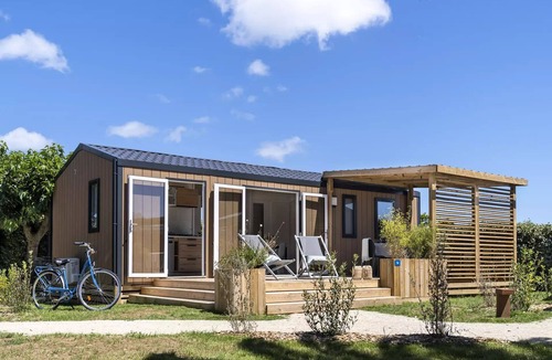 Landevieille House | Camping Romanée L'Evasion* - Premium 4-room mobile home for 6 people