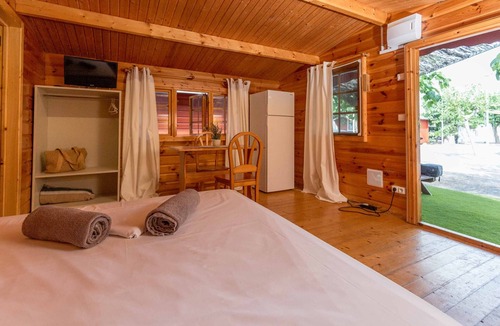 Chilches Hotel | Camping Tres Estrellas Mediterráneo