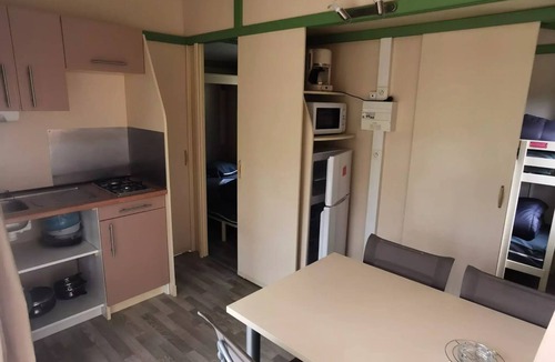 Ucel Ski Chalet | Camping Ushuaïa Villages les Pins d'Ucel * - GENET - Chalet 21.5m² + TV 4 people