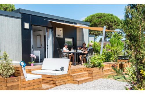 Les Cabanes de Fleury Resort | Camping Vendres