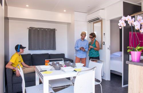 Les Cabanes de Fleury Resort | Camping Vendres