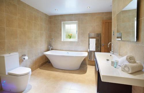 Pattiswick House | Campion Lodge