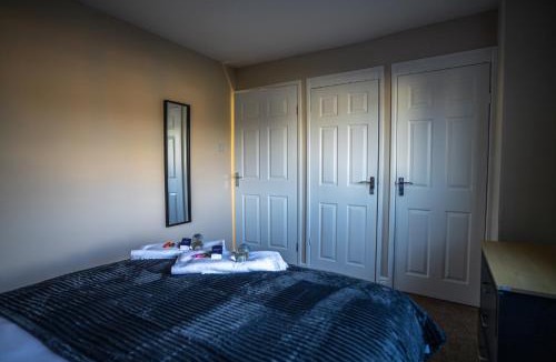 Livingston House | Camps Rigg Place