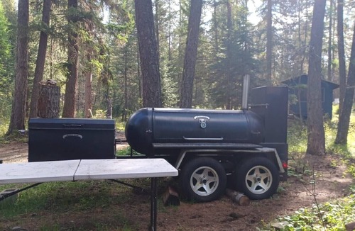 Olney RV Rental | Campsite #10 with Lake Access