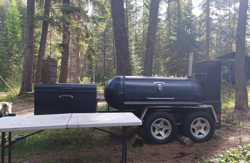 Olney RV Rental | Campsite #8 with Lake Access