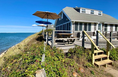 Campground Landing House | Campsite beach house!