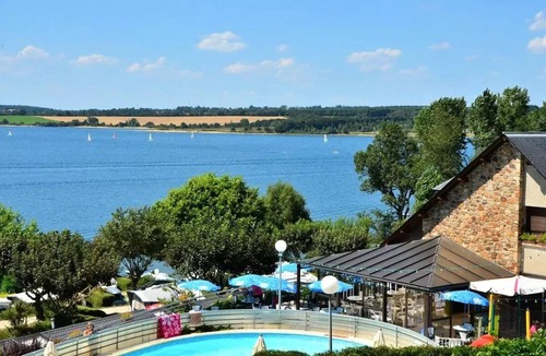 Salles-Curan Ski Chalet | Campsite Beau-Rivage * - Chalet PANORAMIC "VUE LAC" (covered terrace + dishwasher) 4 to 5 people - 4 pers. included in the tariff