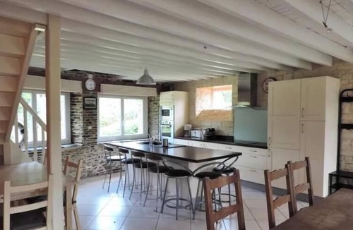 Cahagnolles Villa | Campsite L'Escapade - Gîte - Le moulin de l'Escapade 5 Rooms 12/14 People
