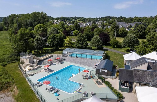 Loches House | Campsite La Citadelle* - COMFORT mobile home - 4 bedrooms - 2 bathrooms for 8 people