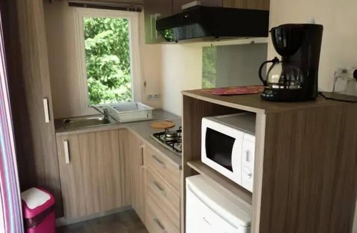 Champagnac-le-Vieux House | Campsite La Chanterelle* - Mobile Home Riviéra 3 rooms 4 people