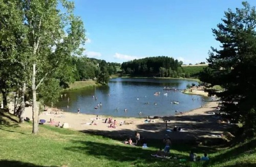 Champagnac-le-Vieux House | Campsite La Chanterelle* - Mobile Home Riviéra 3 rooms 4 people