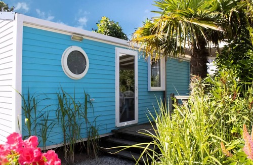 Saint-Jean-de-Monts House | Campsite Le Bois Verdon * - Cottage LITCHI - 26m2 - semi-covered wood terrace - 2 bedrooms 4 people