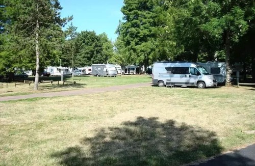 Chateauroux House | Campsite Le Rochat-Belle-Isle * - Mobil home 2 bedrooms with access for people with reduced mobility 5 people