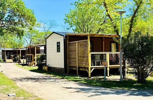 Mirepeisset House | Campsite Le Val de Cesse * - Mobile home PREMIUM 32m2 - 3 bedrooms - TV - dishwasher - air conditioning - covered terrace - 6 people