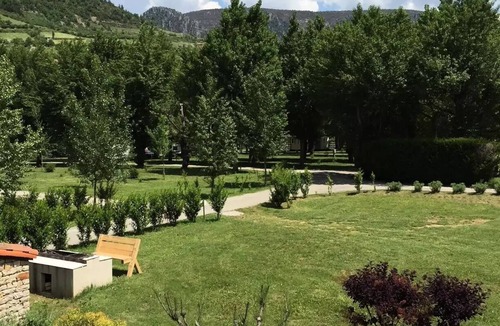 Mostuejouls House | Campsite LES PRADES * - Lodge with sanitary facilities 35m2 6 people