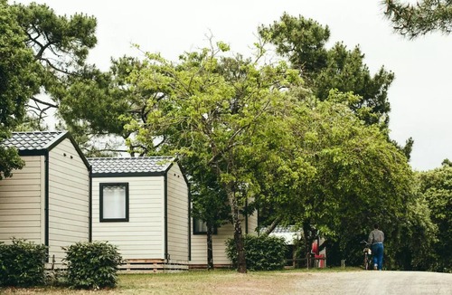 Jard-sur-Mer House | Campsite maeva Breathe Summer fragrances * - Mobil home VENEZIA CONFORT 4 Rooms 6 People + TV