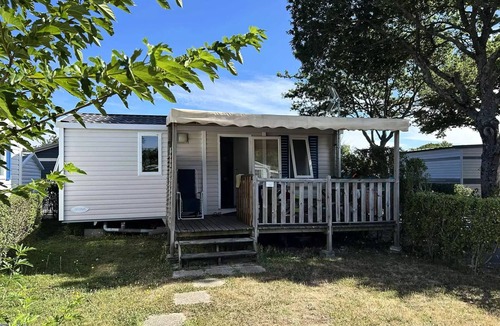 Saint-Molf House | Campsite maeva Escapades Domaine du Mes * - Mobil-Home DOGGY 3 Rooms 4 People + TV