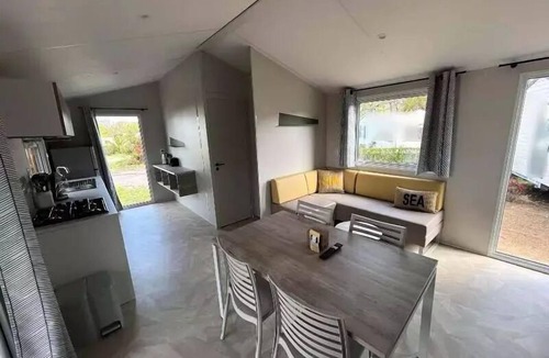 Saint-Molf House | Campsite maeva Escapades Domaine du Mes * - Mobil-Home ZEN 3 Rooms 4 People + TV + Jacuzzi
