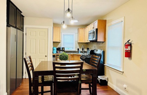 Cherry Hill House | Campu's Whole House