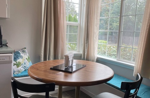 Corvallis House | CAMPUS COTTAGE, GREAT LOCATION