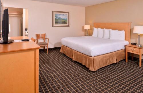 Downtown Eugene Hotel | Campus Inn & Suites Eugene Downtown