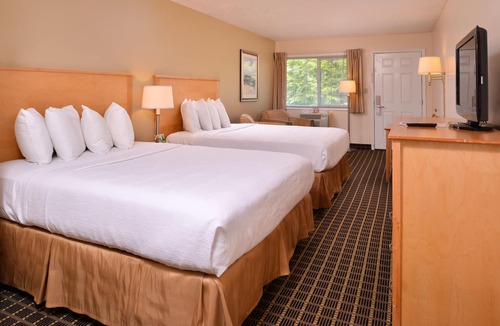 Downtown Eugene Hotel | Campus Inn & Suites Eugene Downtown