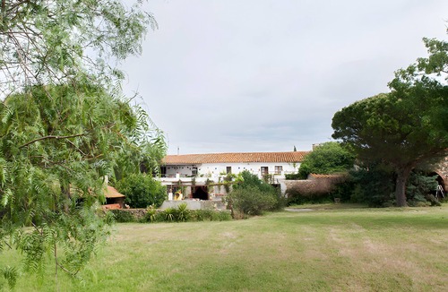 Rabos House | Can Caliro. Accommodation for 6 in a Rural Country House