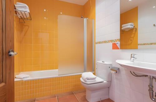 Vilamacolum Apartment | Can Centena
